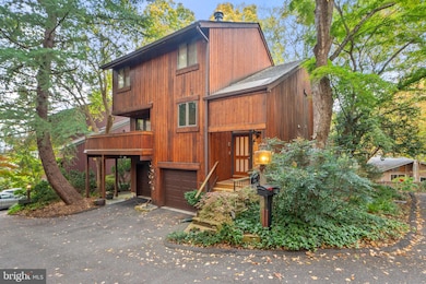 5211 Macarthur Terrace NW, Washington, DC 20016 - photo 2