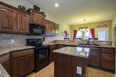 3315 S 204th East Ave, Broken Arrow, OK 74014 - photo 7