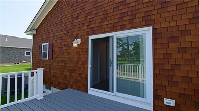 547 S Shore Village Blvd unit E16, South Kingstown, RI 02879 - photo 2