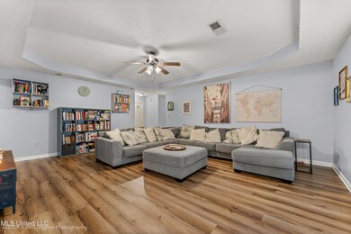 10405 Catalpa Cove-Interior-3