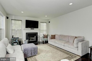 208 Trenton Dr, Friendship, MD 20758 - photo 5