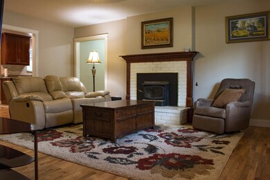 8419 Old Stage Rd, Central Point, OR 97502 - photo 6