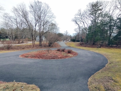 1519 Santuit-Newtown Rd, Barnstable, MA 02635 - photo 2