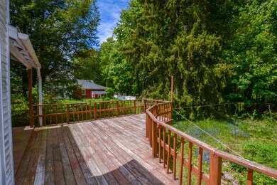 212 S Main St, Newmarket, NH 03857 - photo 3