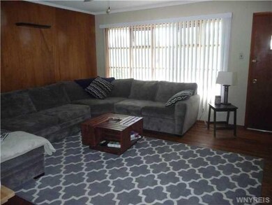 Living Room Spacious living rm, newer window, hard