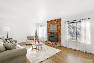 2405 Roosevelt St, Caldwell, ID 83605 - photo 7