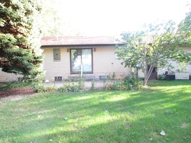 103 Carnation St, Dyer, IN 46311 - photo 5