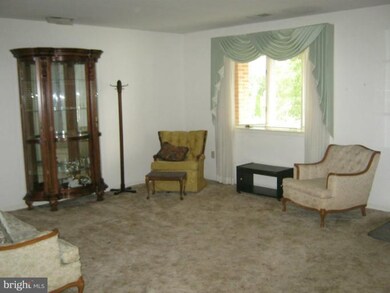 18014 Putter Dr, Hagerstown, MD 21740 - photo 2