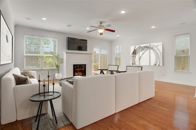A closer look at the living room, where the chimne