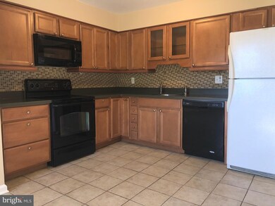 100 Stillmeadow Dr, Joppa, MD 21085 - photo 5