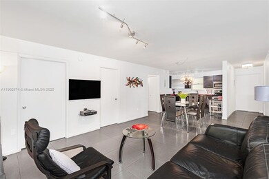 201 178th Dr unit 212, Sunny Isles Beach, FL 33160 - photo 6