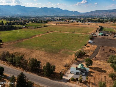 1581 E Little Sweden Rd, Daniel, UT 84032 - photo 7