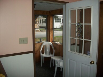 63 Wentworth St, Biddeford, ME 04005 - photo 4