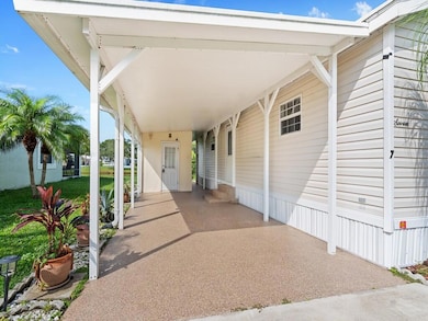 7 Violetta Ln, Port Saint Lucie, FL 34952 - photo 3