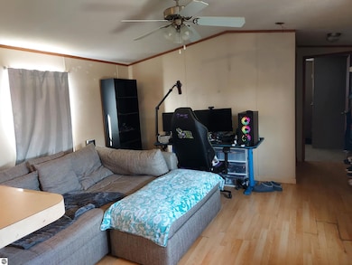 868 Shady Ln, Traverse City, MI 49686 - photo 2