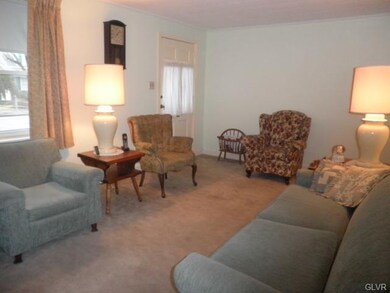 1929 E Jonathan St, Allentown, PA 18109 - photo 3