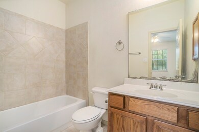 1990 Brentwood Dr, Alvin, TX 77511 - photo 7