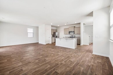 186 Oakwood Blvd, Summerville, SC 29486 - photo 4