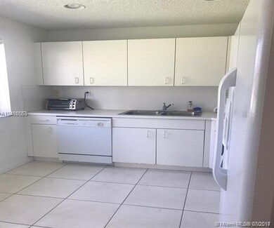 5110 NW 115th Ct, Doral, FL 33178 - photo 6