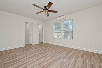 5609 Denmark St unit C, Houston, TX 77028 - photo 7