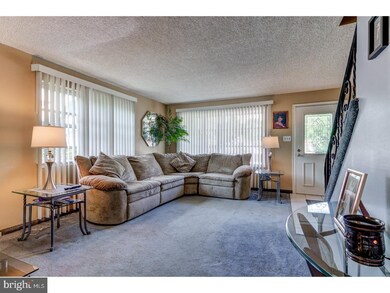 416 Dalmas Ave, Folcroft, PA 19032 - photo 5