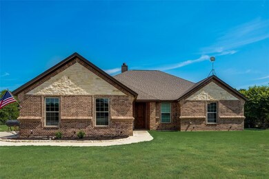 1509 Inlet Dr, Azle, TX 76020 - photo 2