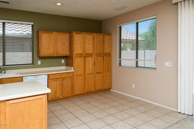 005_Kitchen (2)