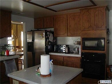 Kitchen with island