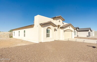 12005 Silent Place Ct, Socorro, TX 79927 - photo 4