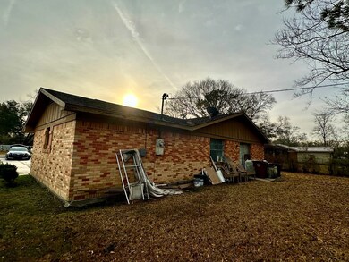 882 Herrin Dr, Picayune, MS 39466 - photo 4