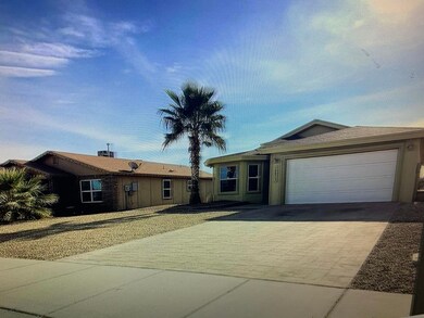 14472 Antwerp Dr, Horizon City, TX 79928 - photo 3