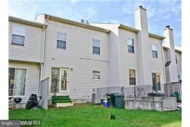 9206 Howland Rd, Laurel, MD 20723 - photo 4