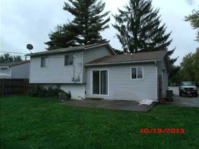 3686 Beechton Rd, Columbus, OH 43232 - photo 2