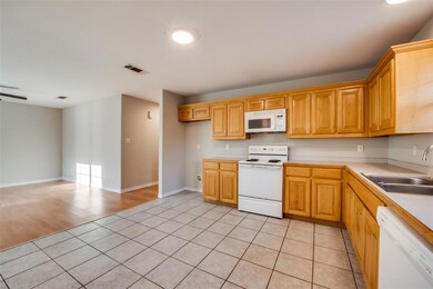 605 Houston St, Pottsboro, TX 75076 - photo 7