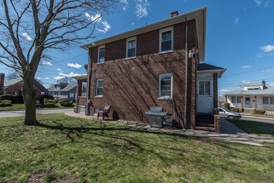 28 Packard St, Cranston, RI 02910 - photo 5