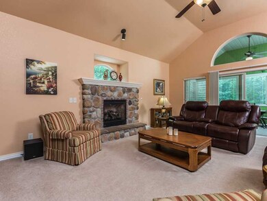 1 Bassingham Ln, Bella Vista, AR 72715 - photo 6