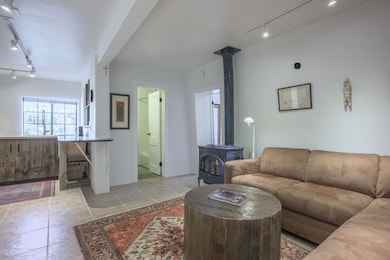 12 Holy Trinity Rd, Arroyo Seco, NM 87514 - photo 3