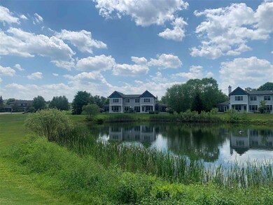 290 Stoweflake Meadows unit 668/669, Stowe, VT 05672 - photo 5