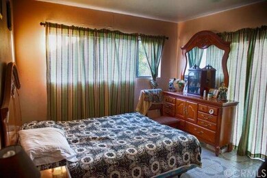 9612 Bascom St, Pico Rivera, CA 90660 - photo 6