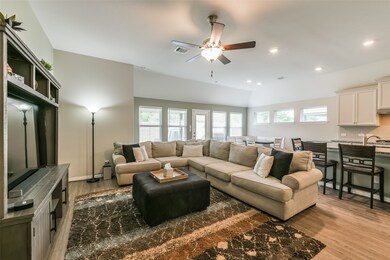 4966 Millican Dr, Pearland, TX 77584 - photo 7