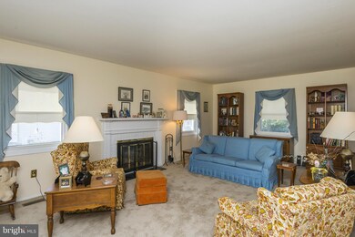 12718 Clearfield Dr, Bowie, MD 20715 - photo 6