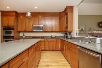 12 Craig Hill Ln, Milton, MA 02186 - photo 6