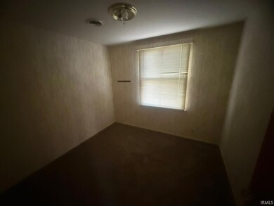 1708 Altgeld St, South Bend, IN 46614 - photo 7