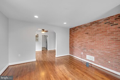 5602 Windsor Mill Rd, Gwynn Oak, MD 21207 - photo 4