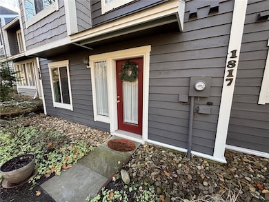 1817 Eagles Ridge Ct, Somerset, PA 15501 - photo 2