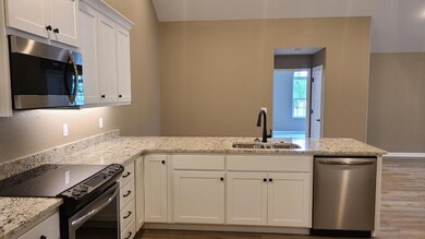 816-1 Kings Mead Kitchen