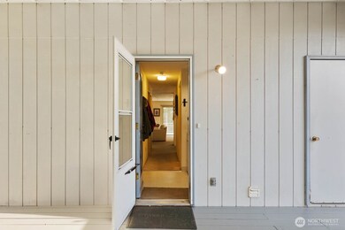 350 E Olympic Dr, Grapeview, WA 98546 - photo 6