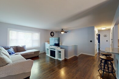 1214 Wilson Ave, Wheaton, IL 60189 - photo 3