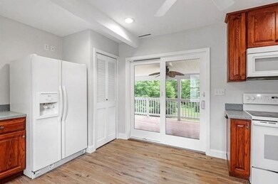 146 Pond St unit 2, South Weymouth, MA 02190 - photo 2