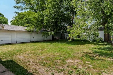 619 Middle St, Beloit, WI 53511 - photo 4